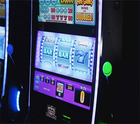 Xác Suất Royal Flush Trong Texas Hold'em Poker Được Tiết Lộ